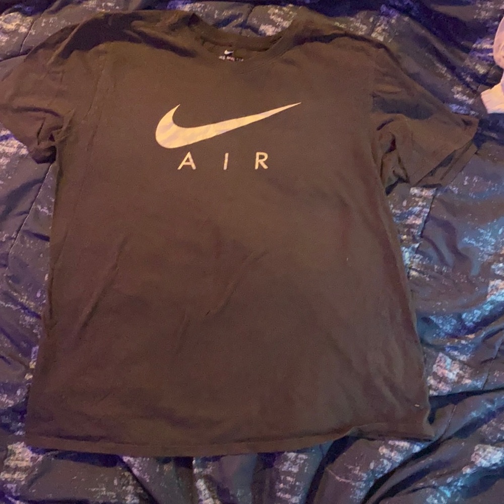 Black and Silver Nike Air tee